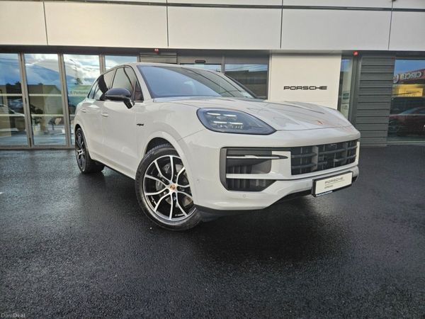 Porsche Cayenne SUV, Petrol Plug-in Hybrid, 2026, Grey
