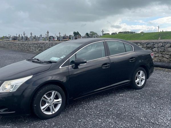Toyota Avensis Saloon, Diesel, 2010, Black