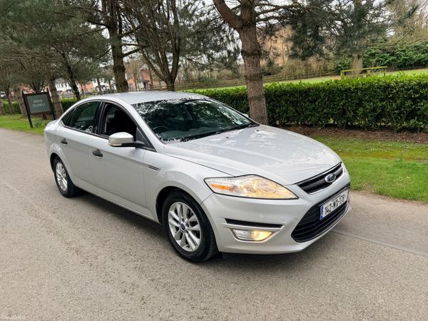 Ford Mondeo Saloon, Diesel, 2014, Silver