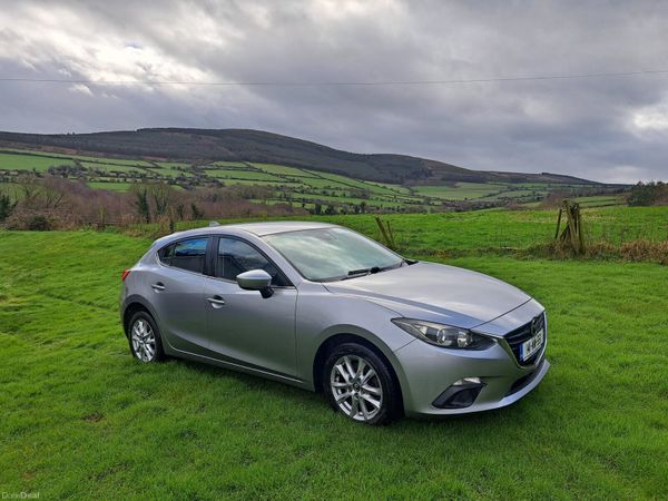 Mazda Mazda3 Hatchback, Diesel, 2014, Grey