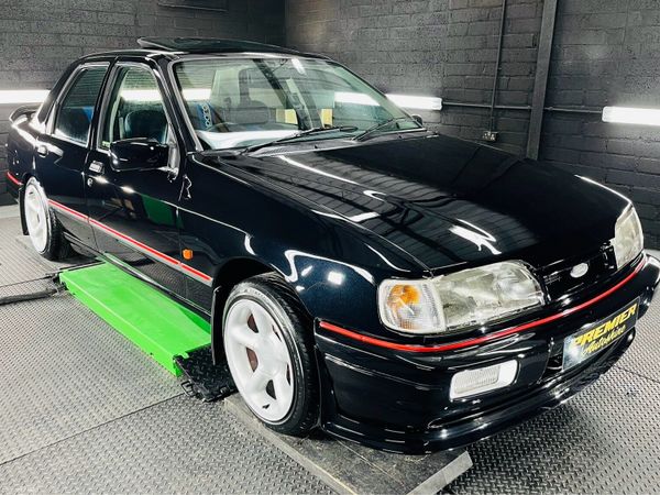 Ford Sierra Saloon, Petrol, 1991, Black
