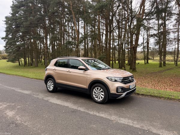 Volkswagen T-Cross Estate/Jeep, Petrol, 2020, Orange