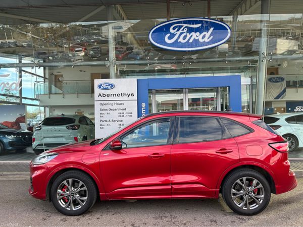 Ford Kuga MPV, Petrol Hybrid, 2021, Red