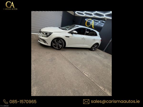 Renault Megane Hatchback, Petrol, 2019, White
