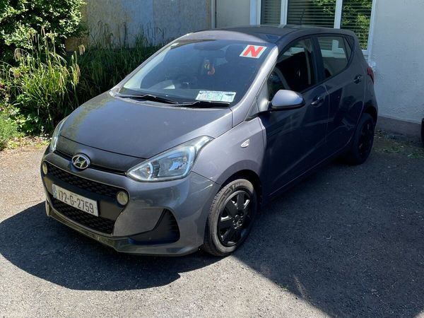 Hyundai i10 Hatchback, Petrol, 2017, Grey