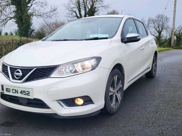 Nissan Pulsar Hatchback, Diesel, 2016, White