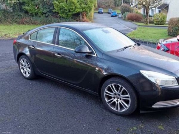 Vauxhall Insignia Hatchback, Diesel, 2010, Black