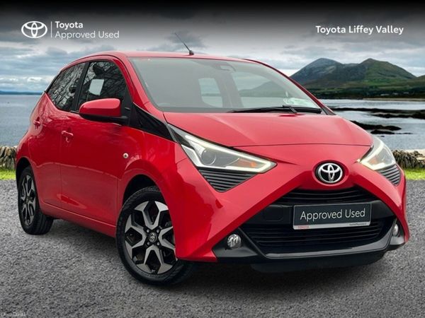 Toyota Aygo Hatchback, Petrol, 2021, Red