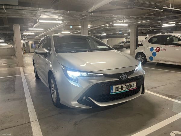 Toyota Corolla Hatchback, Petrol Hybrid, 2019, Grey
