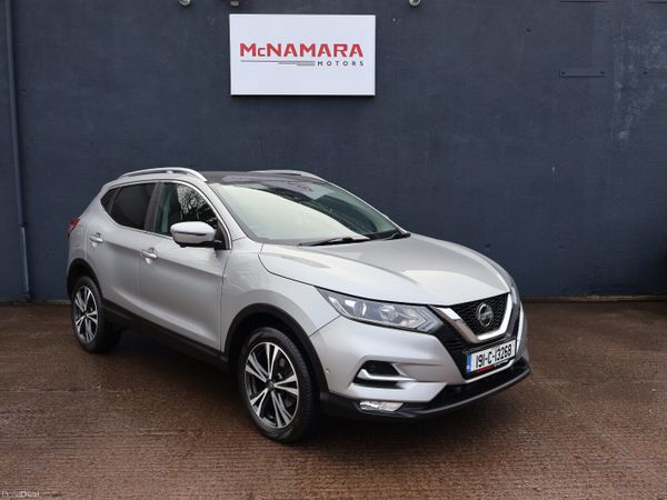 Nissan Qashqai Hatchback, Diesel, 2019, Silver