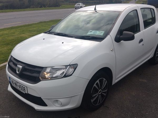 Dacia Sandero Hatchback, Petrol, 2014, White