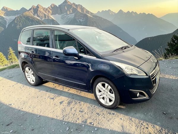 Peugeot 5008 MPV, Diesel, 2015, Blue
