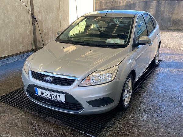 Ford Focus Hatchback, Diesel, 2011, Silver