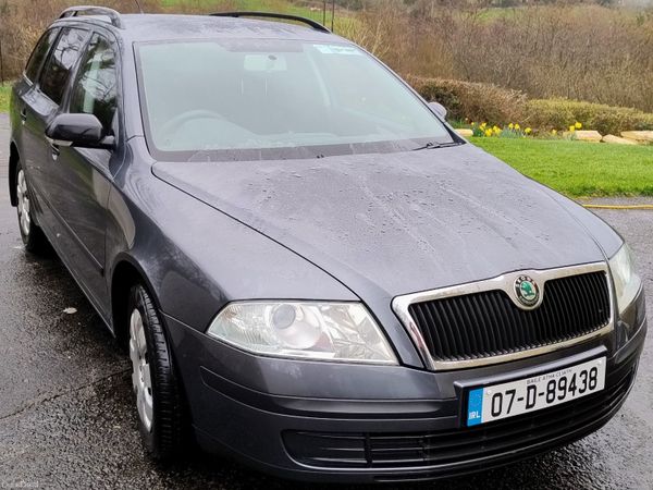 Skoda Octavia Estate, Diesel, 2007, Grey