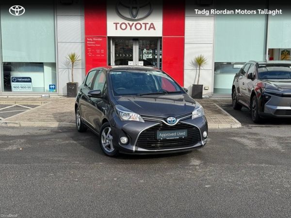 Toyota Yaris Hatchback, Petrol Hybrid, 2016, Grey
