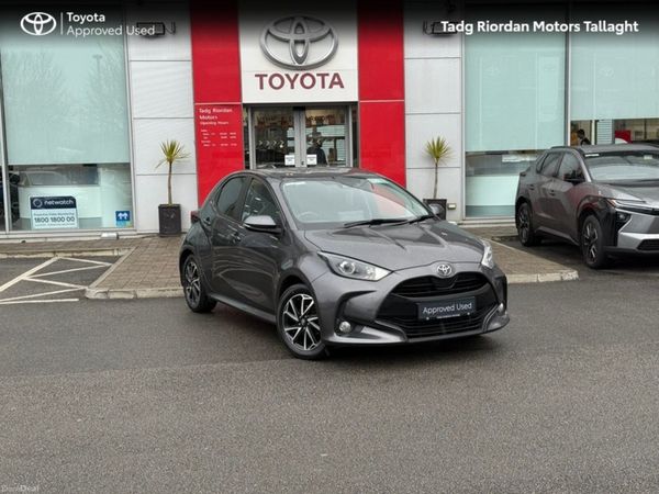 Toyota Yaris Hatchback, Petrol, 2023, Grey