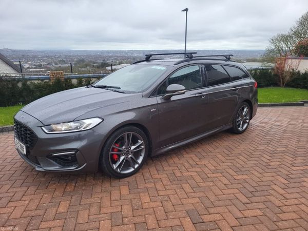 Ford Mondeo Estate, Diesel, 2021, Grey
