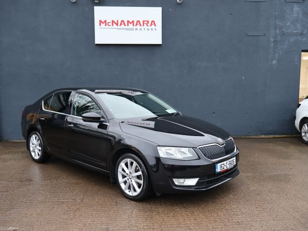 Skoda Octavia Saloon, Diesel, 2015, Black