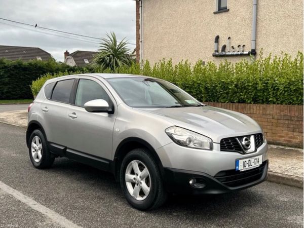 Nissan Qashqai Hatchback, Diesel, 2010, Silver