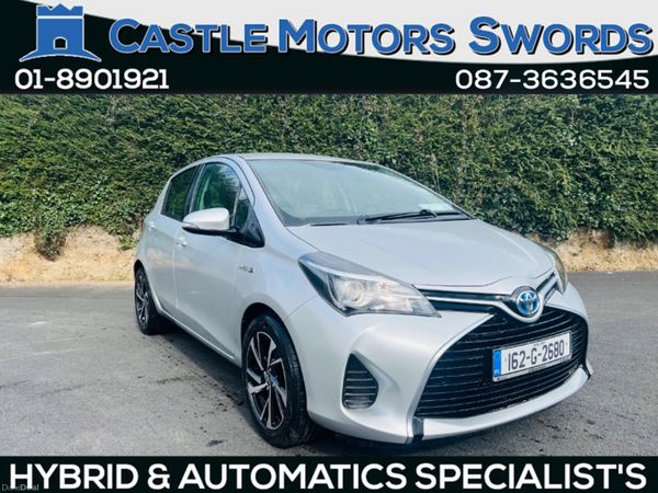 Toyota Yaris Hatchback, Petrol Hybrid, 2016, Silver