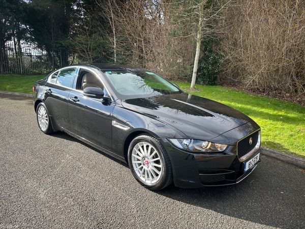 Jaguar XE Saloon, Diesel, 2018, Black