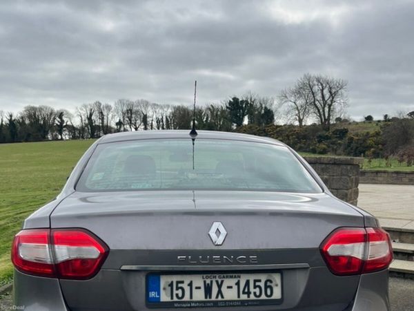 Renault Fluence Saloon, Diesel, 2015, Grey