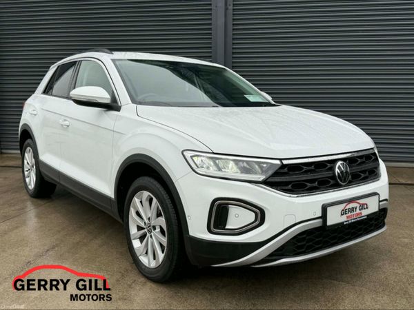 Volkswagen T-Roc SUV, Diesel, 2024, White