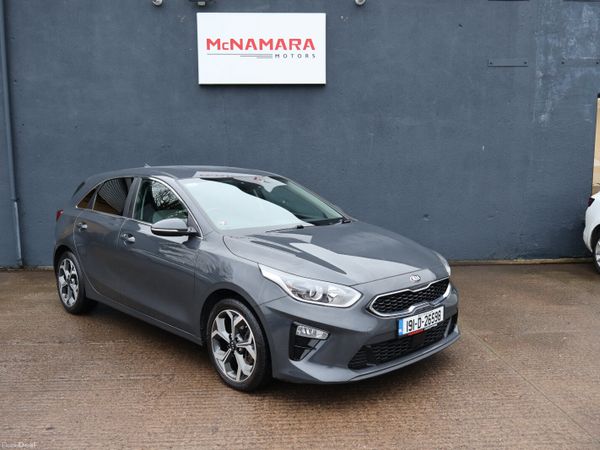 Kia Ceed Hatchback, Diesel, 2019, Grey