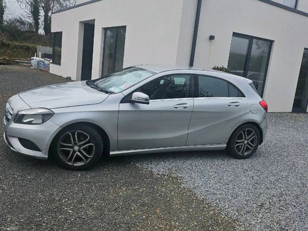 Mercedes-Benz A-Class Hatchback, Diesel, 2014, Silver