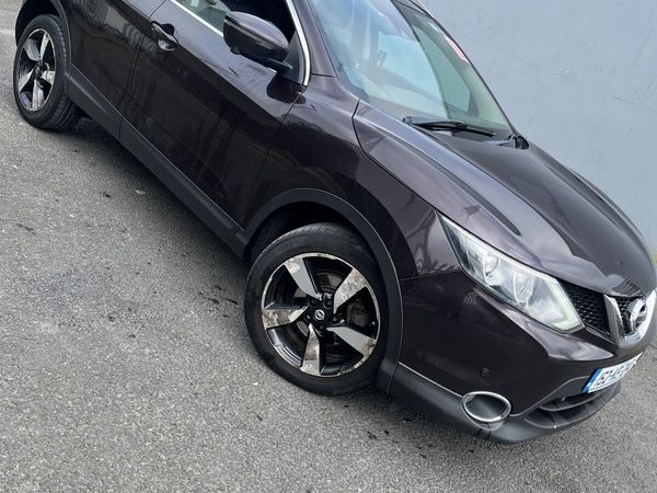 Nissan Qashqai Hatchback, Diesel, 2015, Black