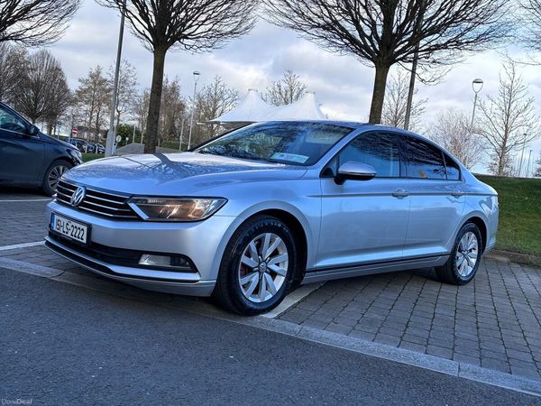 Volkswagen Passat Saloon, Diesel, 2015, Silver