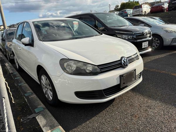 Volkswagen Golf Hatchback, Petrol, 2012, White
