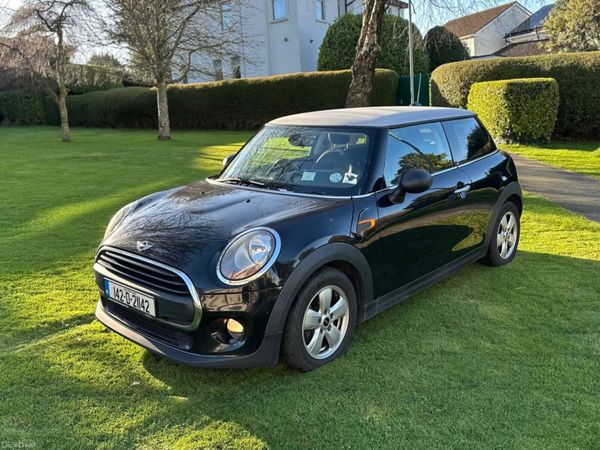 Mini One Hatchback, Diesel, 2014, Black
