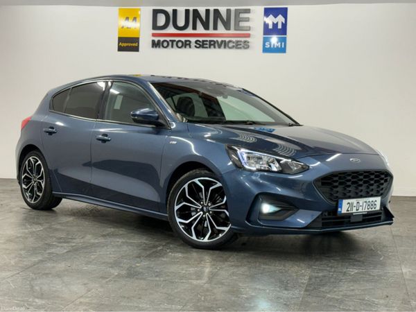 Ford Focus Hatchback, Petrol Hybrid, 2021, Blue