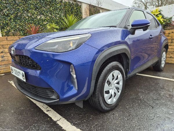 Toyota Yaris Cross SUV, Petrol Hybrid, 2021, Blue