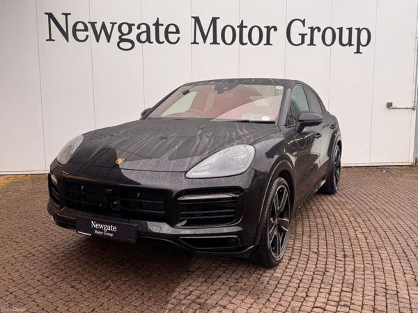 Porsche Cayenne SUV, Petrol Plug-in Hybrid, 2023, Black