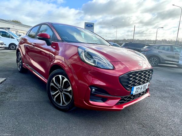 Ford Puma MPV, Petrol Hybrid, 2022, Red