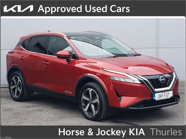 Nissan Qashqai MPV, Petrol, 2024, Red