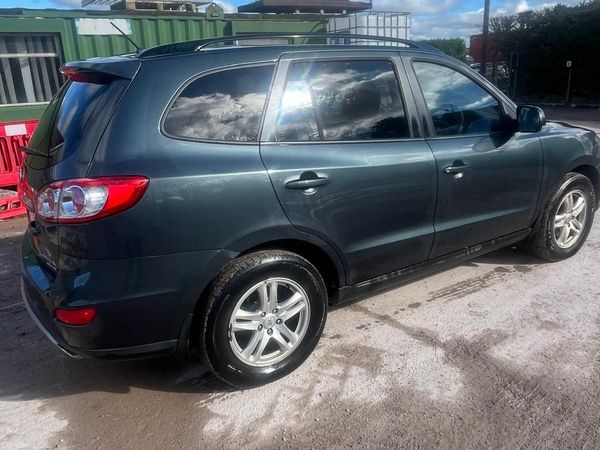 Hyundai Santa Fe SUV, Diesel, 2012, Grey