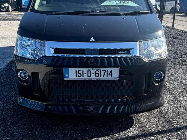 Mitsubishi Delica Estate, Petrol Hybrid, 2015, Black