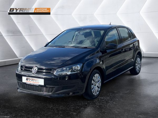 Volkswagen Polo Hatchback, Petrol, 2013, Black