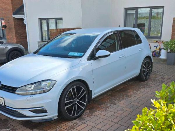 Volkswagen Golf Estate, Diesel, 2018, White