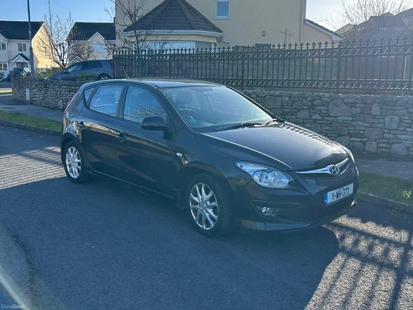 Hyundai i30 Hatchback, Diesel, 2011, Black