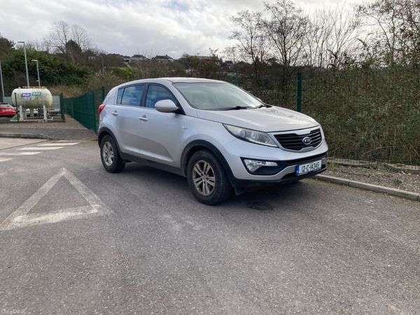 Kia Sportage SUV, Diesel, 2012, Silver