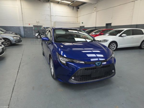 Toyota Corolla Saloon, Petrol Hybrid, 2020, Blue