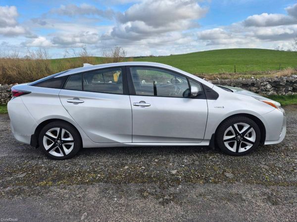 Toyota Prius Hatchback, Petrol Hybrid, 2018, Grey
