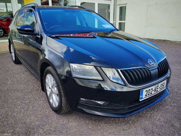 Skoda Octavia Estate, Petrol, 2020, Black