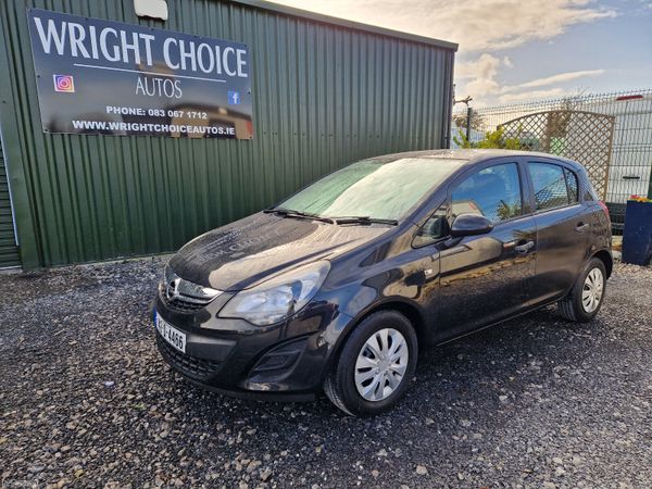 Opel Corsa Hatchback, Petrol, 2014, Black