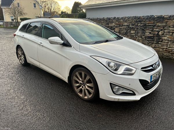 Hyundai i40 Estate, Diesel, 2011, White