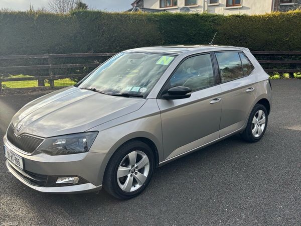 Skoda Fabia Hatchback, Petrol, 2018, Grey